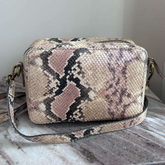 Madewell Snakeskin Crossbody/Camera Bag - Picture 3 of 8
